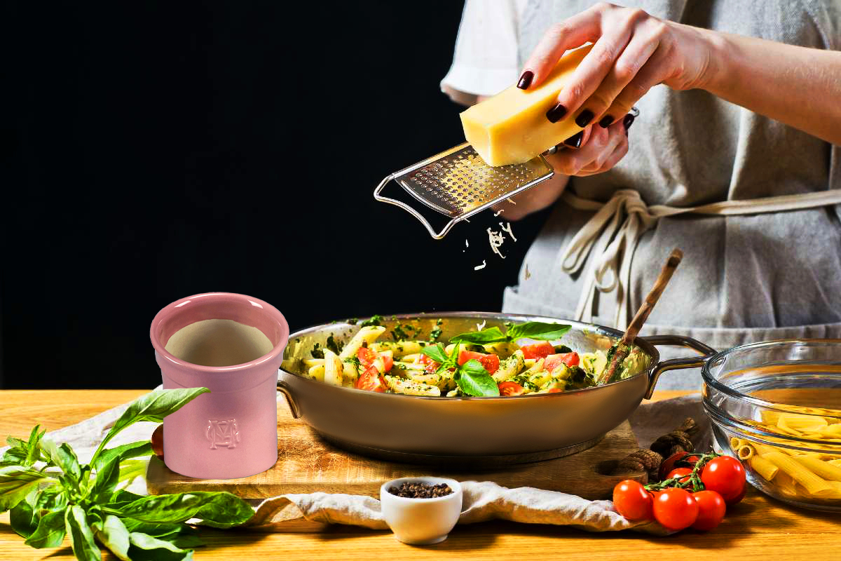 Солонка, банка для соли, розовая